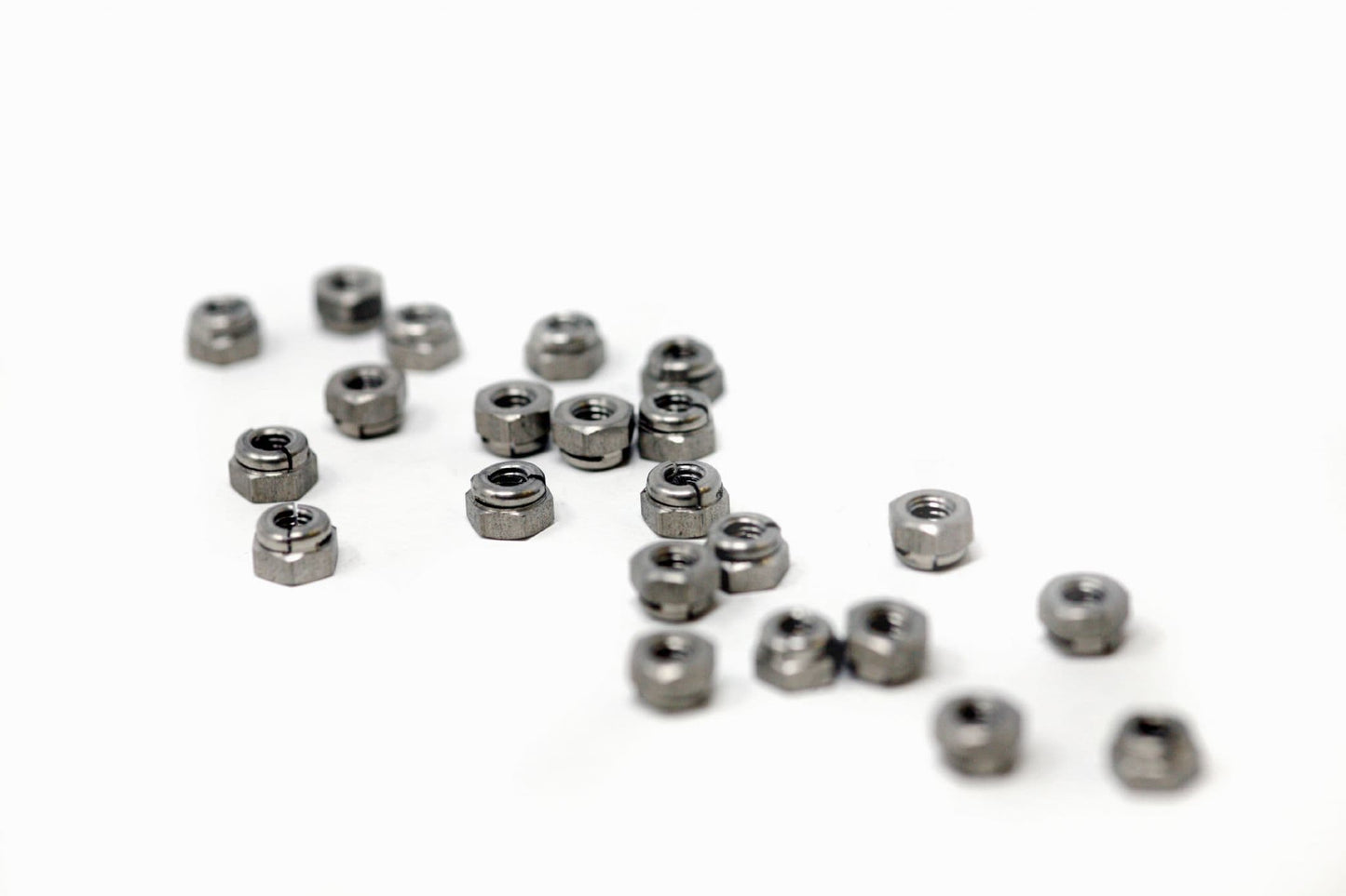 Stiff Nut 4mm