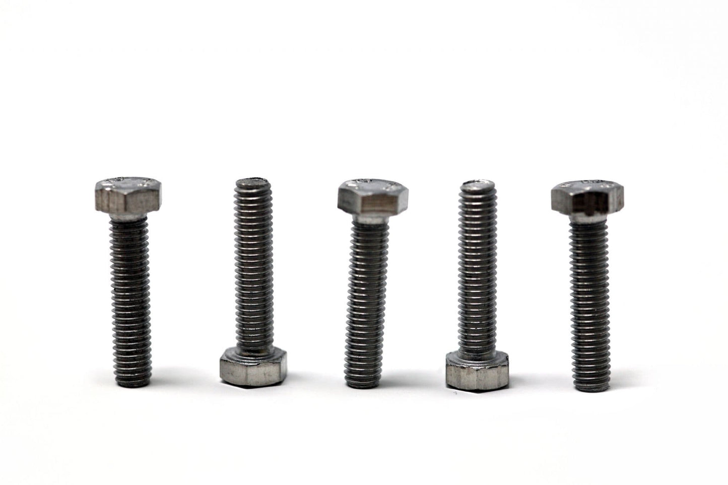 Bolt 5mm x 22mm
