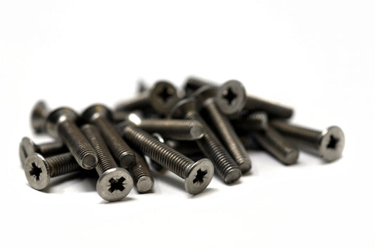 Screw 5mm x 25mm