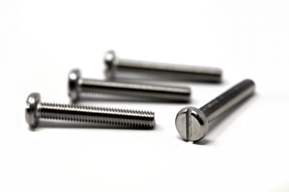 Screw 6mm x 40mm